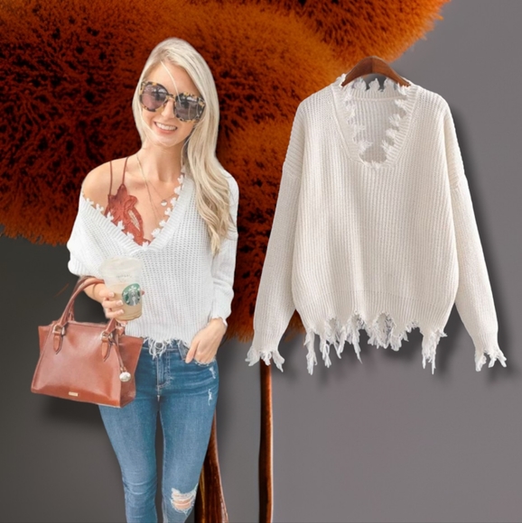 Streetwear Society Women's White Frayed Ribbed Knit Sweater - Picture 1 of 16